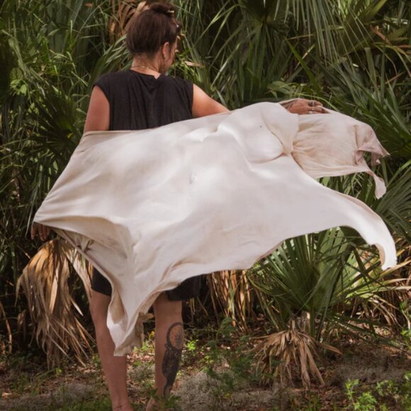 Sinew Moon Cropped Bodhi Drip Kimono in Bone Lightweight Hemp Jersey One Size - Picture 7 of 7